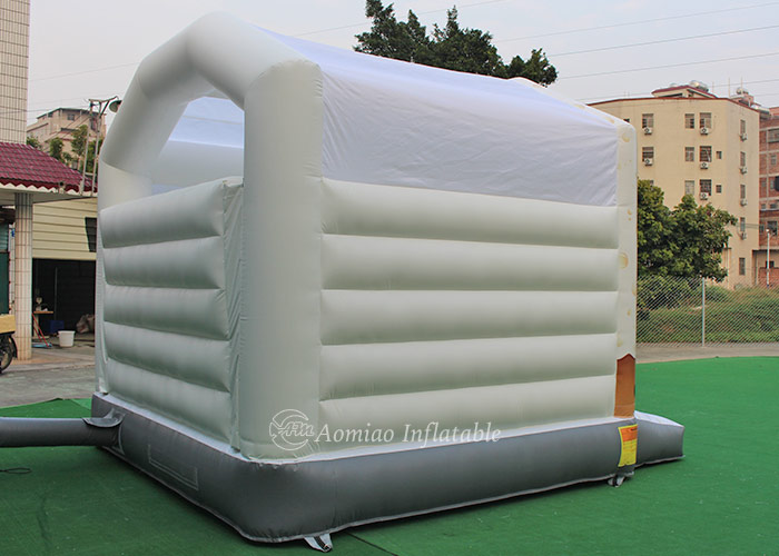 kids inflatable bounce house 